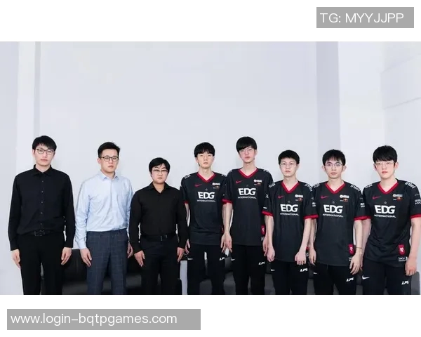 EDG在S15电竞总决赛国际邀请赛中的团队配合表现深度解析与点评