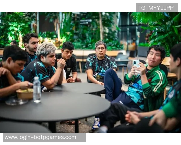 S15电竞总决赛DOTA2TES边路渗透战术解析与应用探讨