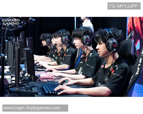 电竞比分职业联赛中LNG选手个人能力表现的深度分析与点评 电竞比分职业联赛中LNG选手个人能力表现的深度分析与点评